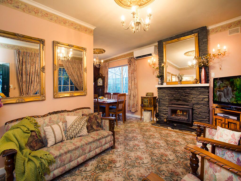 hahndorf accommodation hahndorf house living room