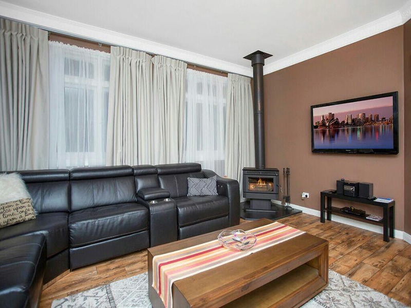 hahndorf holiday accommodation oak villa lounge