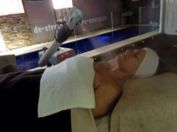 senses day spa facial massage by the pool
